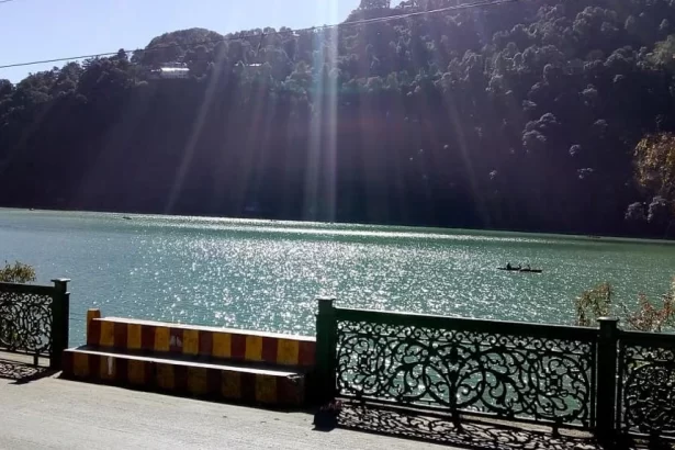 Naini Lake, the Heart of Nainital, Witnesses Record-Low Water Levels This Year