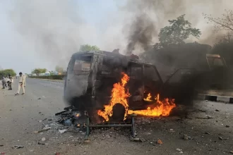 Waqf Act Protests Turn Violent in Murshidabad, 3 Killed and 150 Arrested