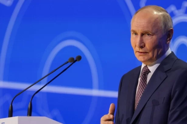 Russia Declares 30-Hour Ceasefire on Humanitarian Grounds for Easter