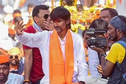 Jarange declares victory as government agrees to give Maratha quota to the protesters