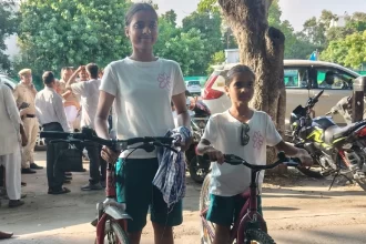 Savi and Bhavya, two kids from Jaipur, pedal 300 km to New Delhi for PM’s help in saving their forest land