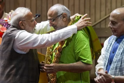The Vice-Presidential elections have begun, and the Prime Minister cast the first vote