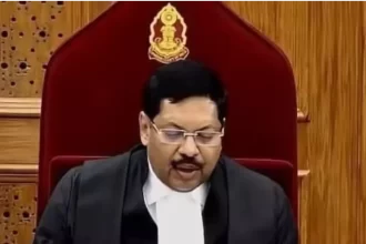 Lawyer threw his shoes at the Chief Justice of India over Lord Vishnu idol row