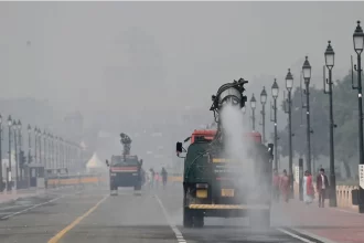 Delhi’s AQI drops to ‘poor’ and ‘very poor’ category after Diwali celebrations