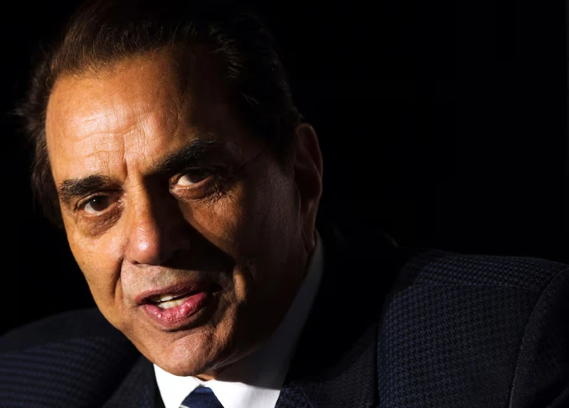 Veteran Bollywood Actor Dharmendra dies at the age of 89