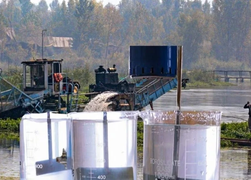 Death toll corpses 10, as the government suspended three officers in the Indore water contamination case