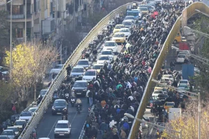 Violent protests in Iran continue for the fourth day, with shopkeepers and students coming on the streets